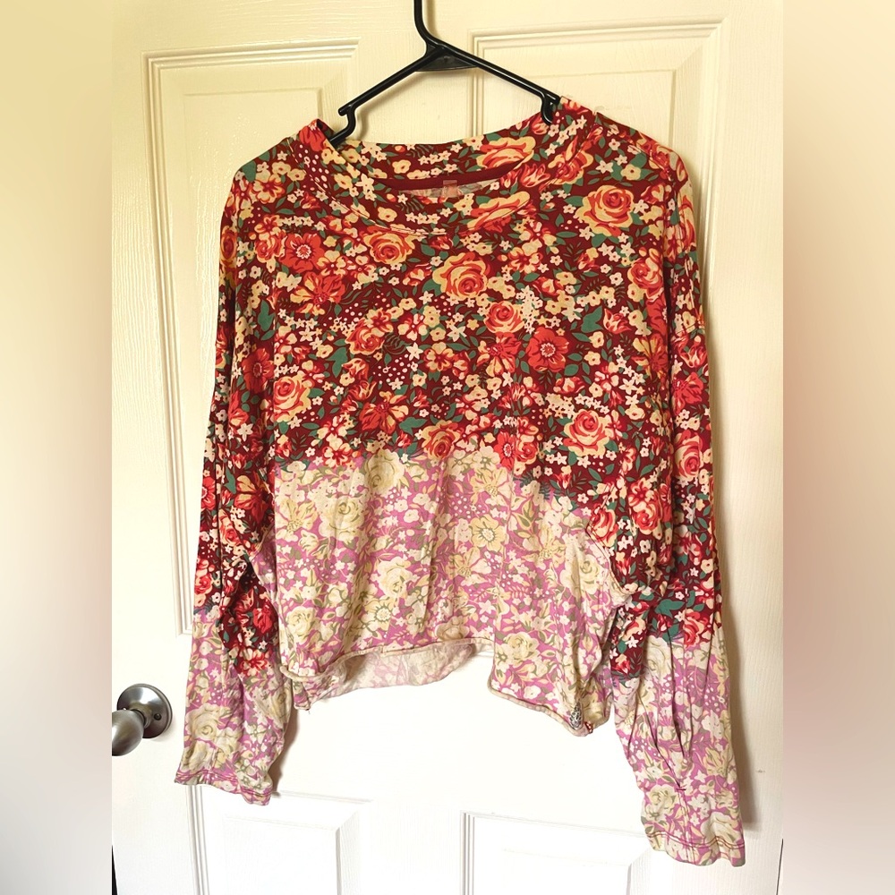 NWOT FP Movement Inspire Printed Layer in Red Faded Poppy by Free People - Picture 4 of 12